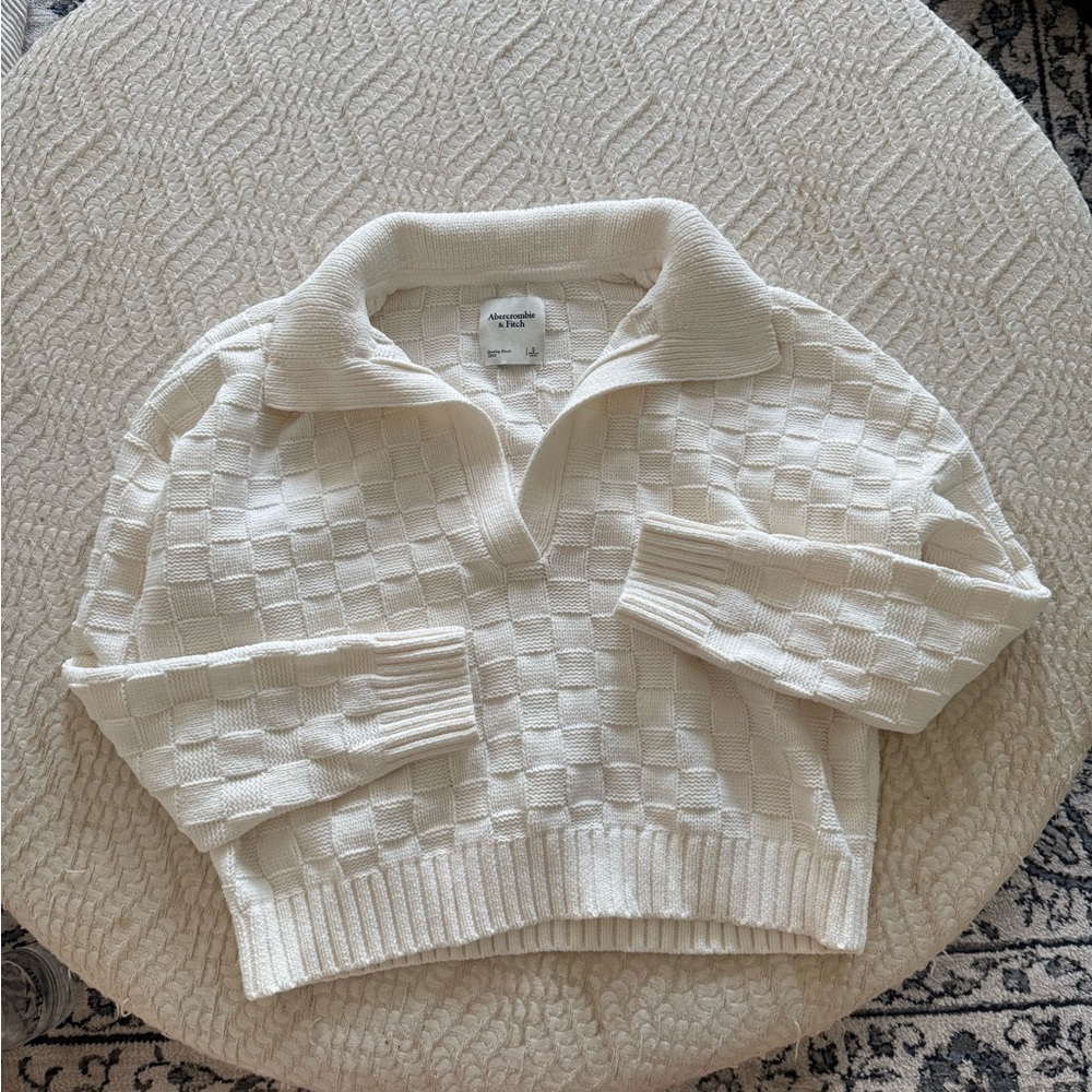 Abercrombie & Fitch Sweater